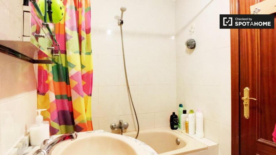 Hab 1 Wifi Vista Alegre Quarto em Acomodações Particulares